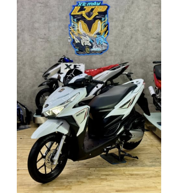 Honda Click 125 From cũ ĐKLĐ T10/2015 Dọn New Bstp 053.57 chính chủ