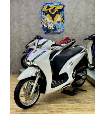 Honda SH 350i ĐKLĐ 2021 đời đầu máy thái Odo 3K Bstp 609.80 chính chủ
