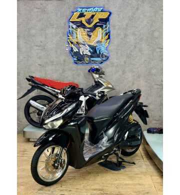 Honda Vario 150 From Mới ĐKLĐ 2021 Full Option Bstp 524.05 chính chủ