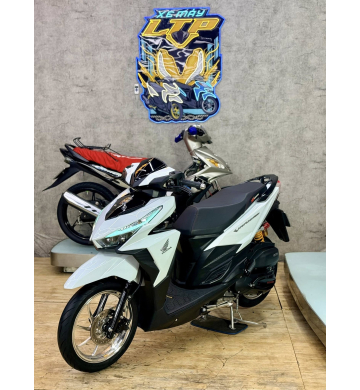 Honda Vario 150 From cũ ĐKLĐ 2017 Kiểng Bstp 377.28 chính chủ công chứng 1p30s