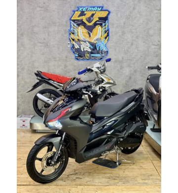 Honda Air Blade 125 4Val ĐKLĐ 2023 PBĐB Kiểng Bstp 226.55 chính chủ công chứng 1p30s