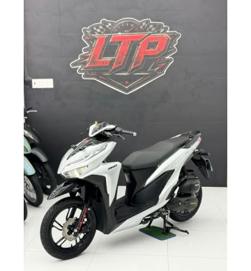 Honda Vario 150 From Mới ĐKLĐ T3/2020 Bstp 046.35 chính chủ